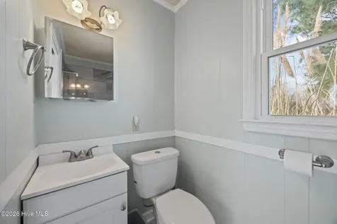 225 N 6th Street Aurora NC 27806