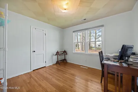 225 N 6th Street Aurora NC 27806