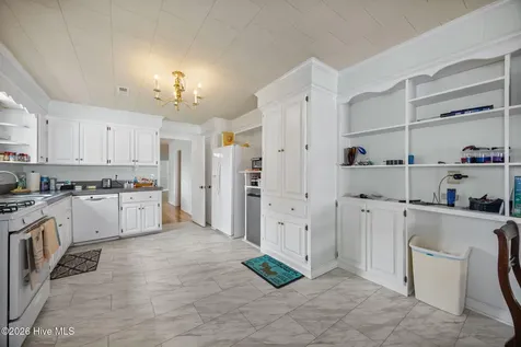 225 N 6th Street Aurora NC 27806