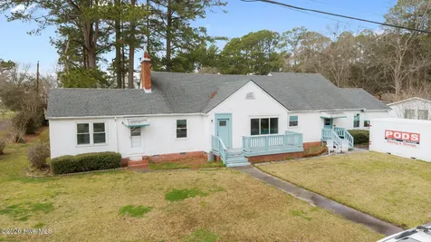 225 N 6th Street Aurora NC 27806