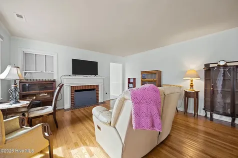 225 N 6th Street Aurora NC 27806