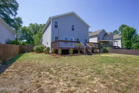 256 N Saylor Street Southern Pines NC 28387