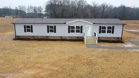 7585 Alice Court Castalia NC 27816