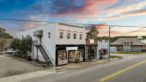 108 E Main Street Aberdeen NC 28315