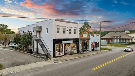 108 E Main Street Aberdeen NC 28315