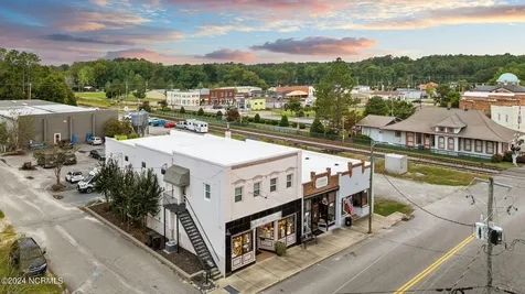 108 E Main Street Aberdeen NC 28315