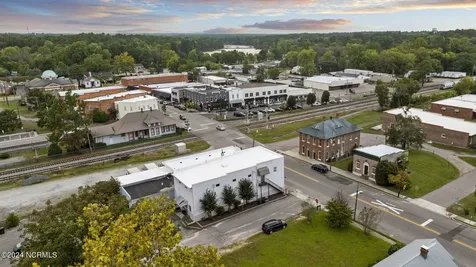 108 E Main Street Aberdeen NC 28315