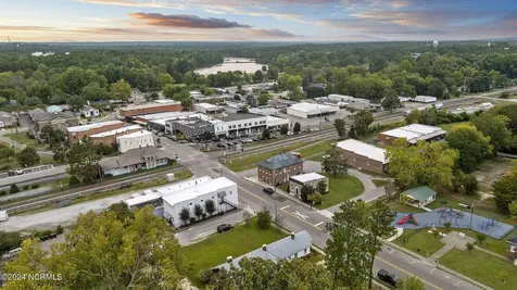 108 E Main Street Aberdeen NC 28315