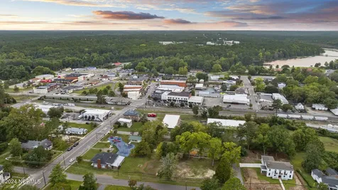 108 E Main Street Aberdeen NC 28315