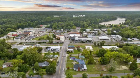 108 E Main Street Aberdeen NC 28315