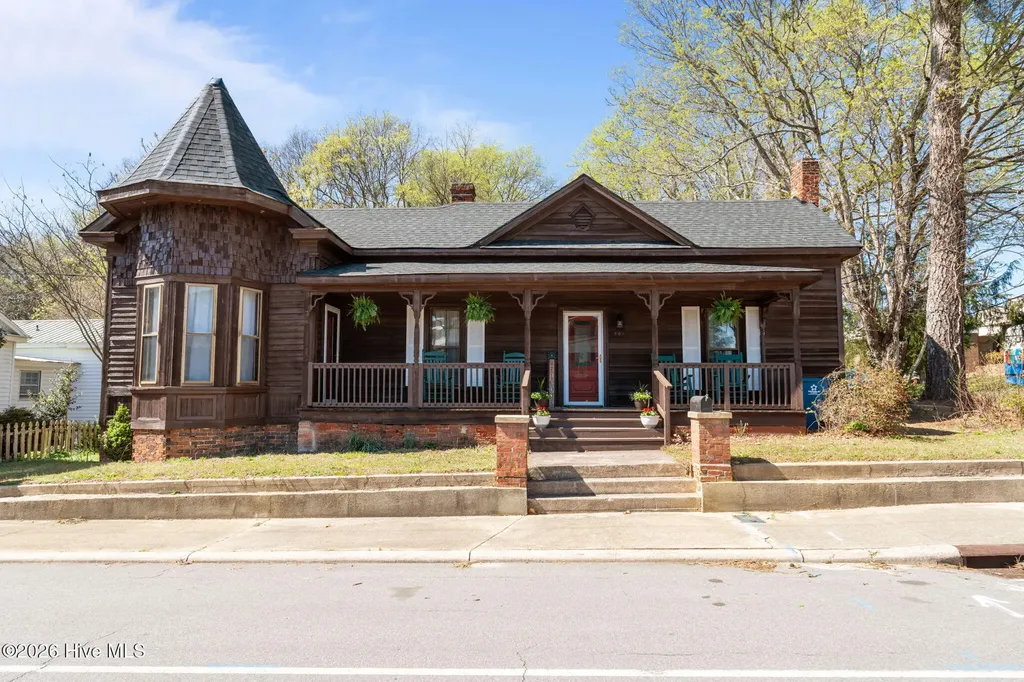 206 Dowd Street Carthage NC 28327