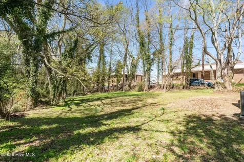 206 Dowd Street Carthage NC 28327