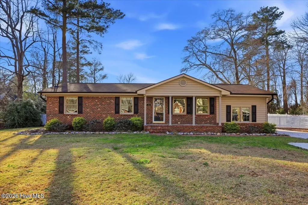 133 Crescent Street Pine Level NC 27568