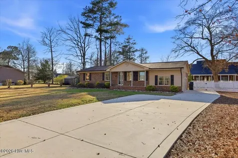 133 Crescent Street Pine Level NC 27568