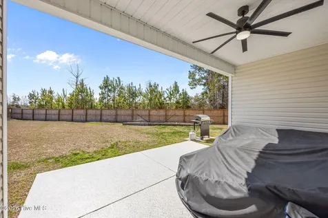 1044 Mackerel Manor New Bern NC 28562