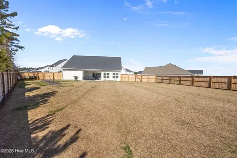 1044 Mackerel Manor New Bern NC 28562