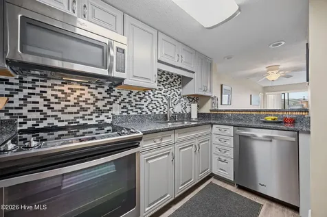 8801 Reed Drive Emerald Isle NC 28594