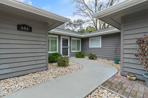 606 Camellia Lane Sunset Beach NC 28468