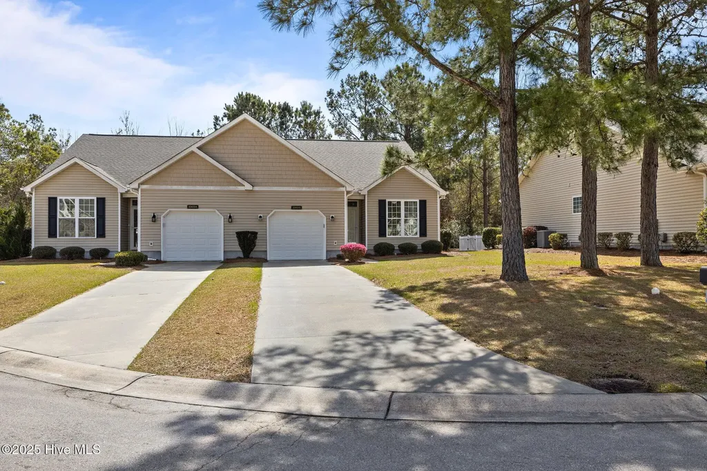 3303 Hogan Court Morehead City NC 28557