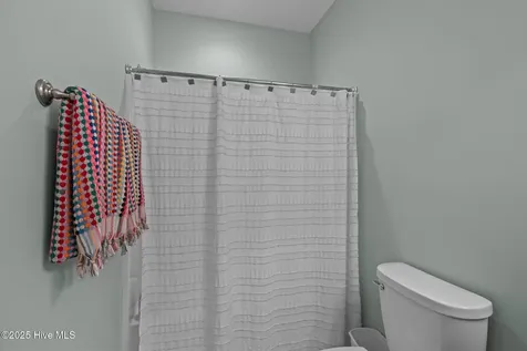 3303 Hogan Court Morehead City NC 28557