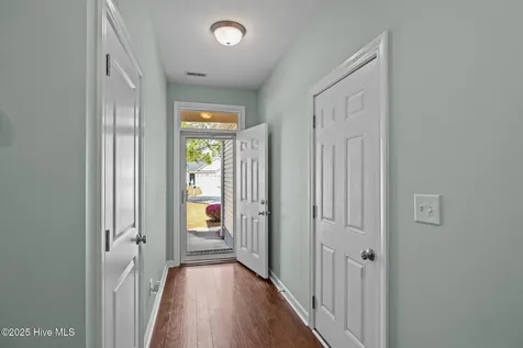 3303 Hogan Court Morehead City NC 28557