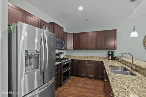 3303 Hogan Court Morehead City NC 28557