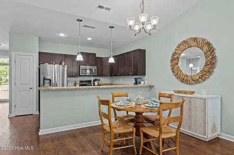 3303 Hogan Court Morehead City NC 28557