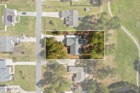 53 Country Club Drive Shallotte NC 28470
