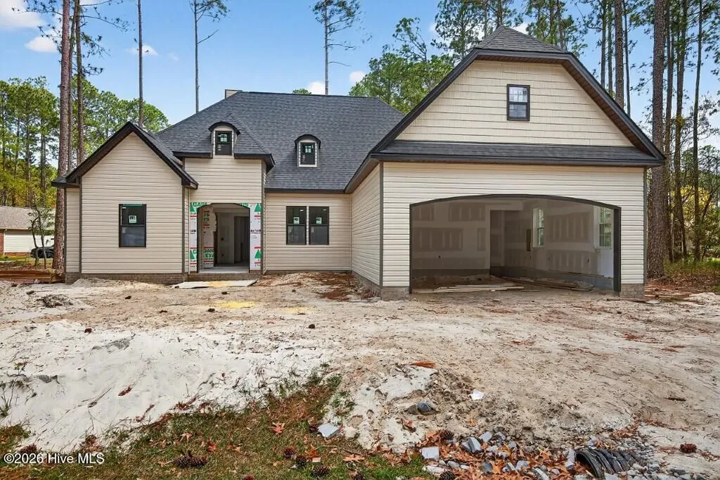 2127 Royal Pines Drive New Bern NC 28560