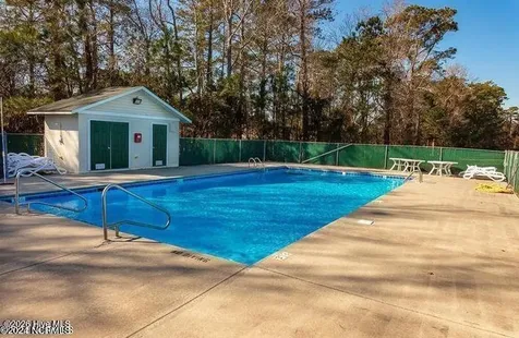 2127 Royal Pines Drive New Bern NC 28560