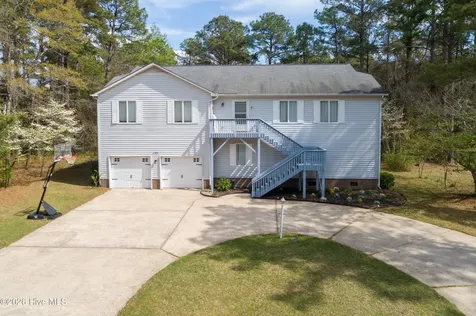 1121 Barkentine Drive New Bern NC 28560