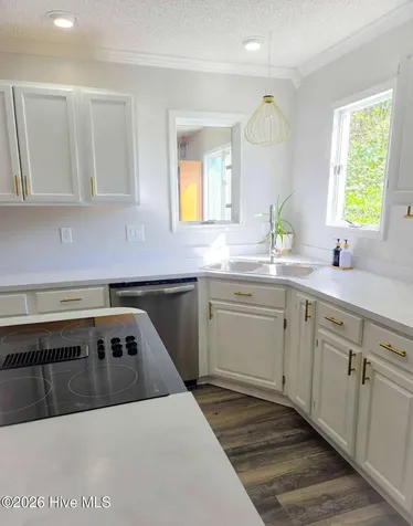 1121 Barkentine Drive New Bern NC 28560