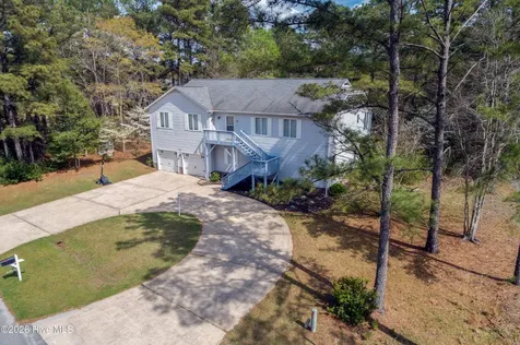 1121 Barkentine Drive New Bern NC 28560