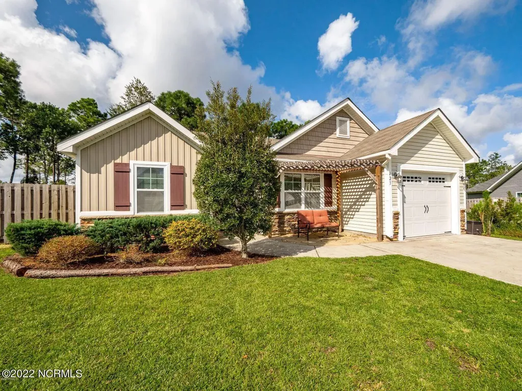 423 Blue Pennant Court Sneads Ferry NC 28460