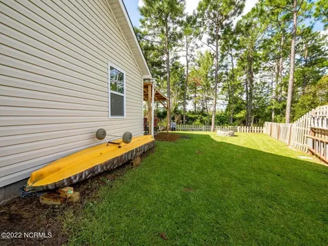423 Blue Pennant Court Sneads Ferry NC 28460