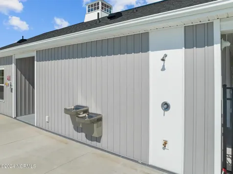 423 Blue Pennant Court Sneads Ferry NC 28460