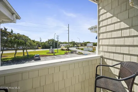 602 W Fort Macon Road Atlantic Beach NC 28512