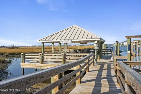 602 W Fort Macon Road Atlantic Beach NC 28512