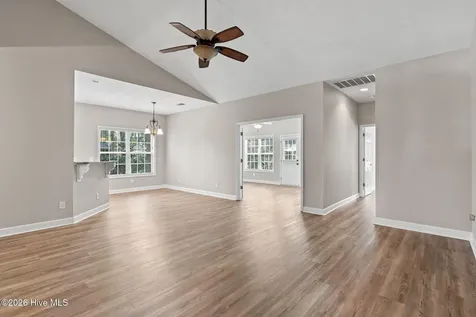 10 Topsail Court Calabash NC 28467