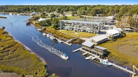 10 Topsail Court Calabash NC 28467