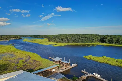 10 Topsail Court Calabash NC 28467