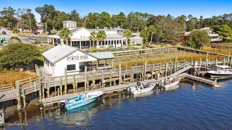 10 Topsail Court Calabash NC 28467