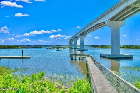10 Topsail Court Calabash NC 28467