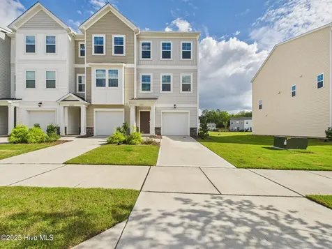 2709 Chert Lane Raleigh NC 27610