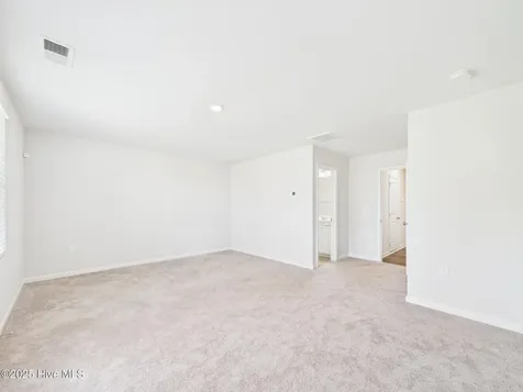 2709 Chert Lane Raleigh NC 27610