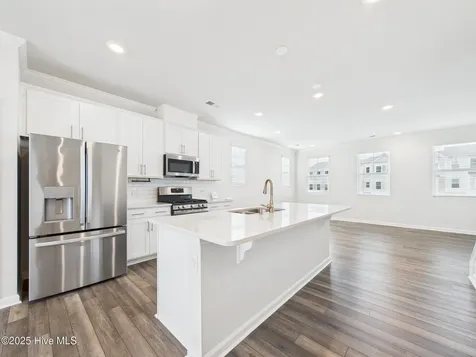 2709 Chert Lane Raleigh NC 27610