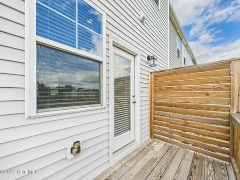 2709 Chert Lane Raleigh NC 27610