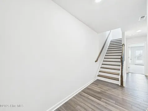 2709 Chert Lane Raleigh NC 27610