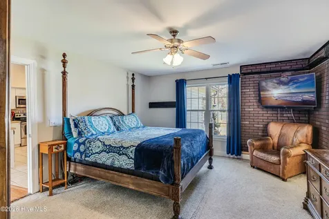 2605 E Boiling Spring Road Southport NC 28461