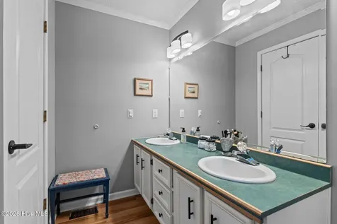 212 NE 33rd Street Oak Island NC 28465